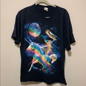 Fruit Of The LoomBlack Short Sleeve Tee with Cosmic Graphic Design Size XL